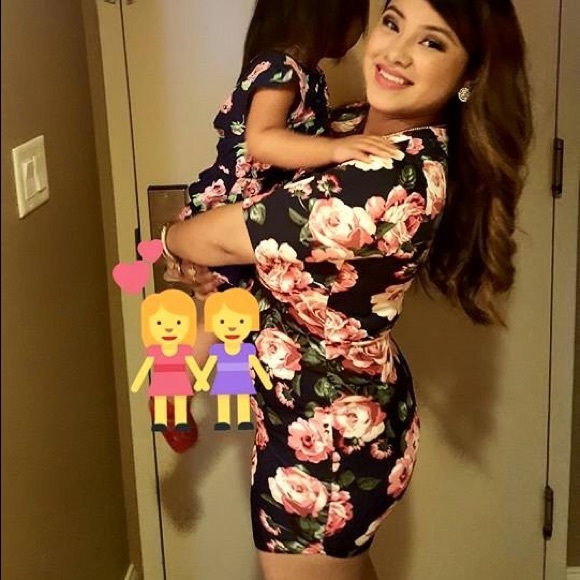 Dress - Picture 2 of 3